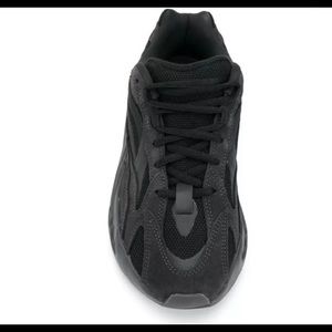 Men black shoes size 7